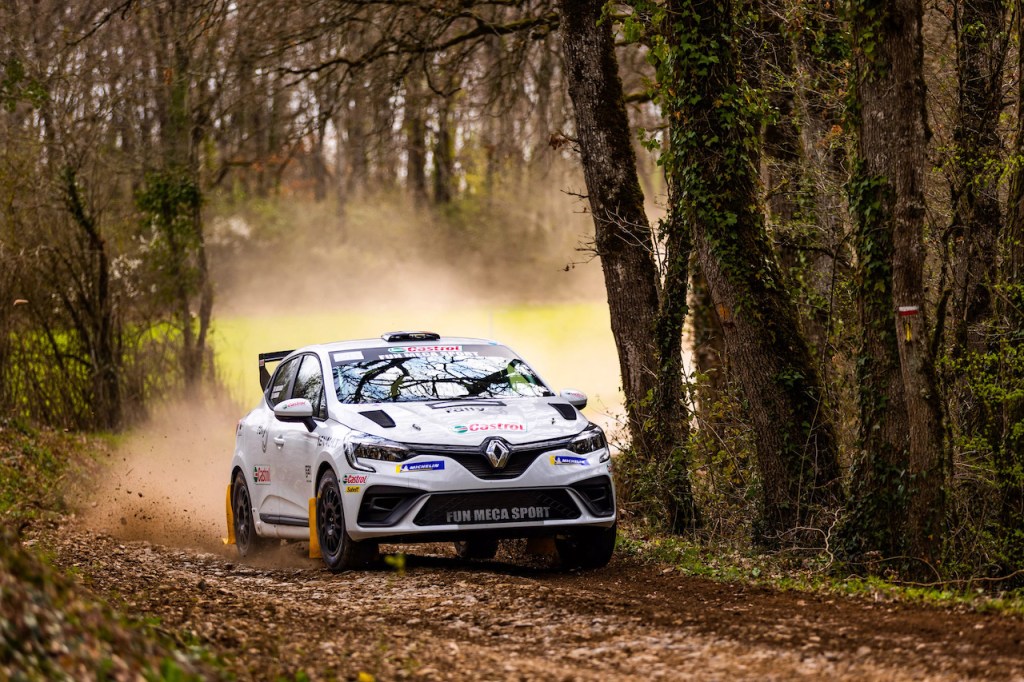 Casella Renault Clio Rally 3